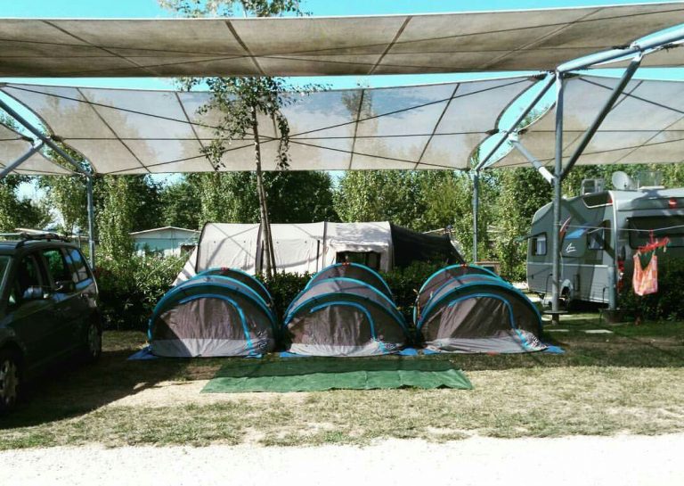 Qui, Quo e Qua in tenda