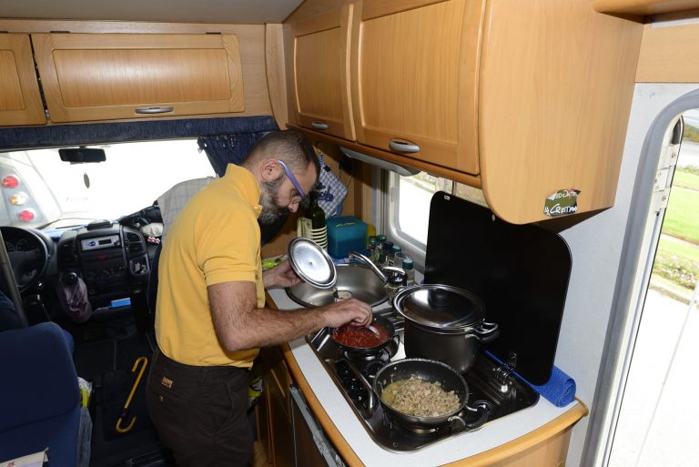 Tre ricette con Laura ai fornelli sul camper