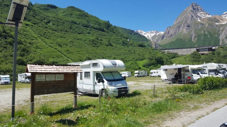 Cosa portare a cena dai nuovi amici