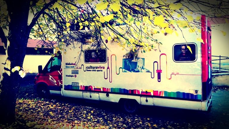Bibliobus: una biblioteca itinerante