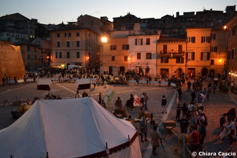 Palio di San Floriano a Jesi (An): raduno con il Club di Vallesina