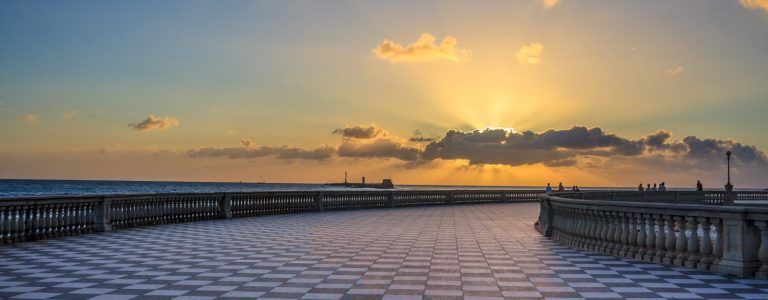 Livorno: un palco sul mare
