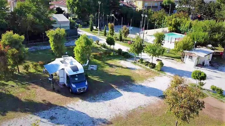 Time Break Aps: area camping a Marina di Massa