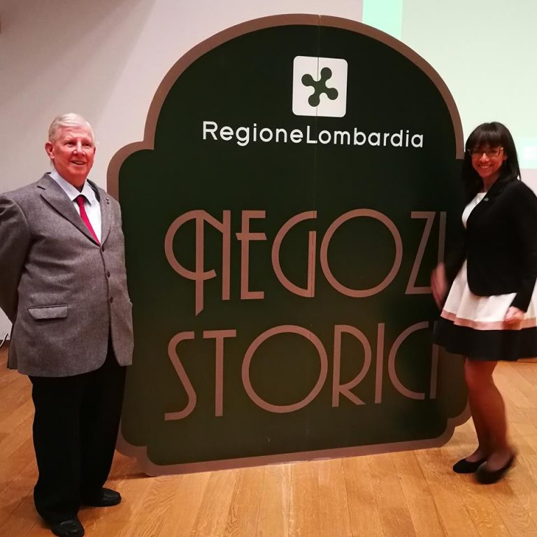 50 anni di Fustinoni, premiato come “negozio storico”