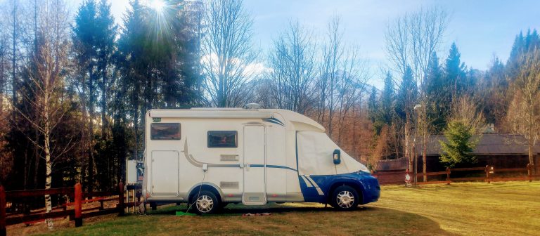 Il camper in inverno: vacanza e viverci