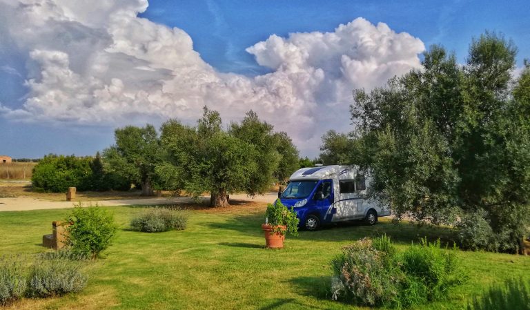 Area Camper Resort Fonte Vulci