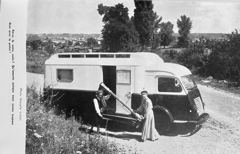 Il primo Camper VAN della storia con un accessorio particolare: l’Arpa