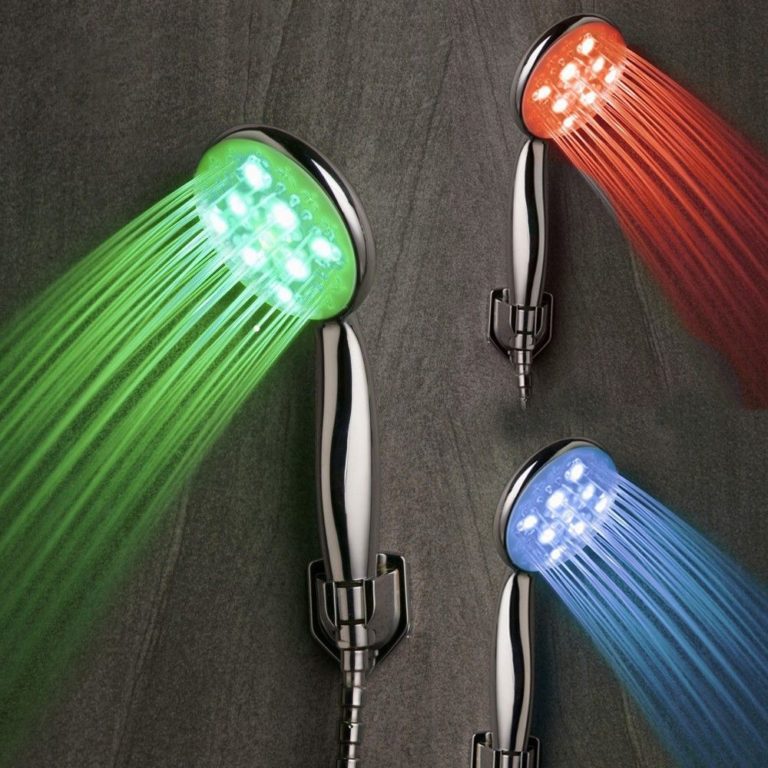 Il doccino con cromoterapia per casa e per il camper