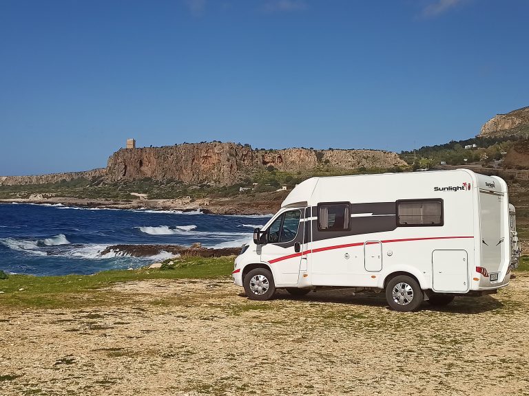 Sette regole e luoghi comuni, sulla sosta libera in camper