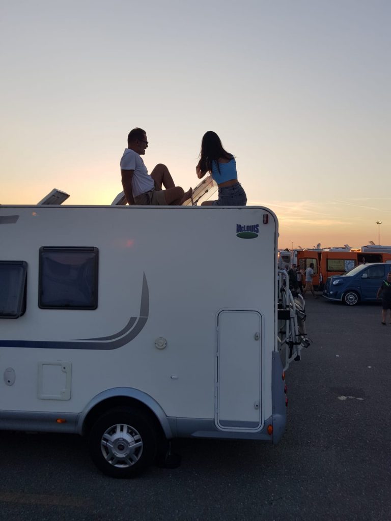 Scambiamo il camper o moglie/marito?