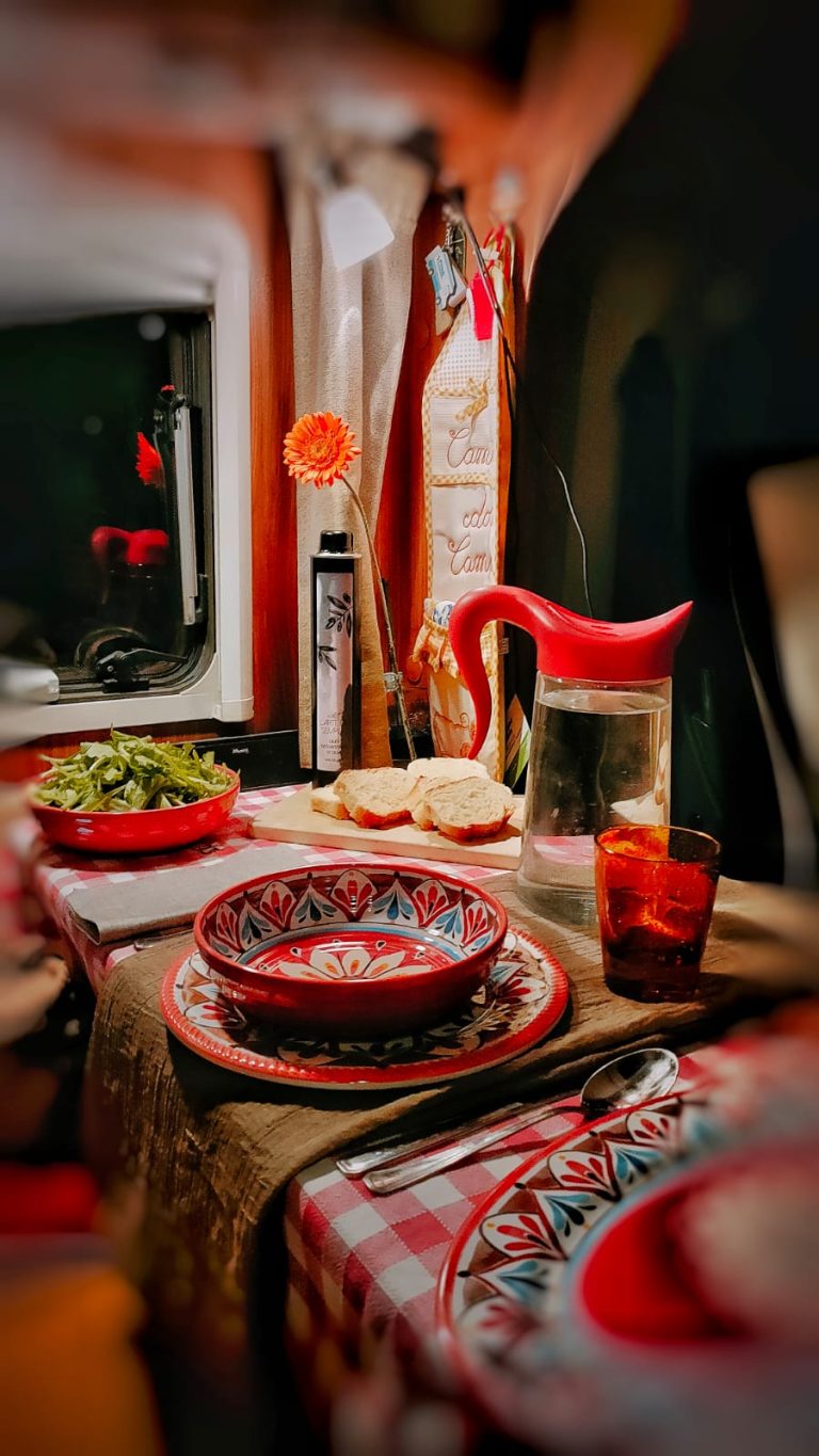 10 regali per il Camperista a Natale 2023