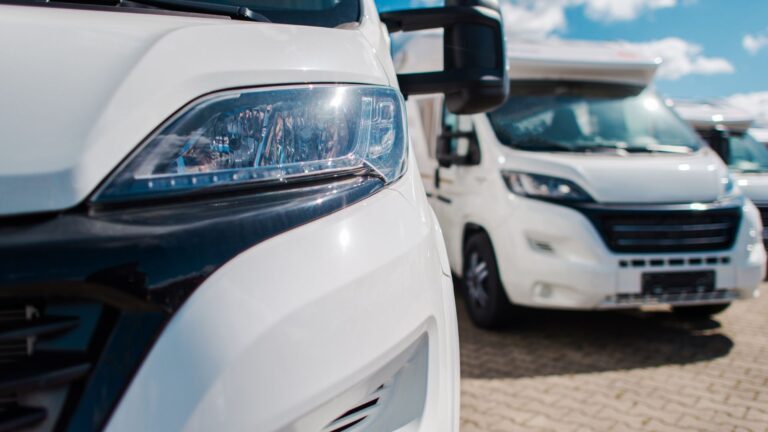 Acquistare un camper usato: il vademecum di Assocamp per tutelarsi dalle truffe