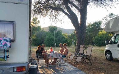 Svegliarsi in camper sulle dune a settembre e ottobre: vi porto all’Isola d’Elba low cost (con il 10% di sconto!) 🍂🌊